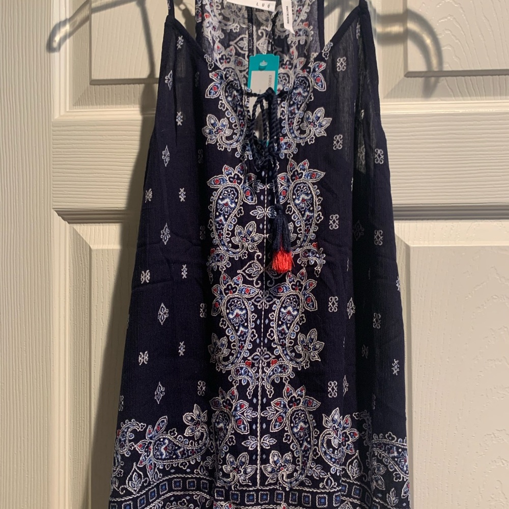 LUQ Rachell Tie Detail Halter Top
S | Navy